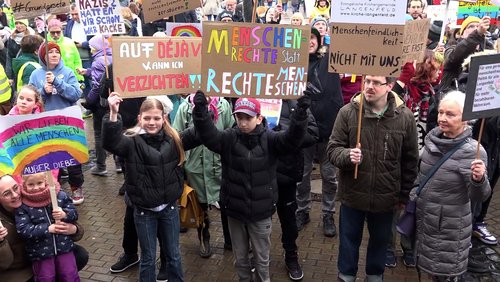 Demonstration gegen Rechtsextremismus in Langenfeld