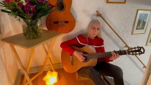 Angelika Pauly: "Schwebebahn-Sternenfahrt" - Musik im Treppenhaus