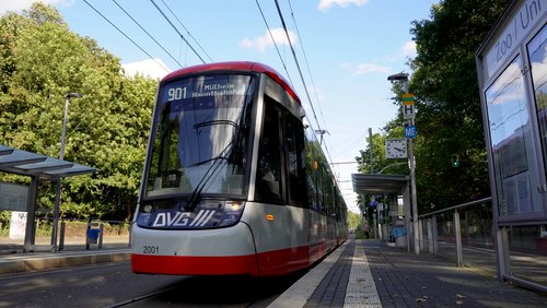 Straßenbahnfahren in Duisburg - das Problem mit öffentlichen Verkehrsmitteln