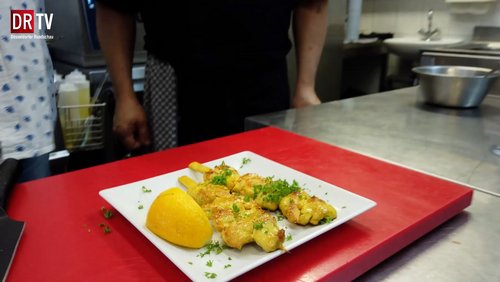 Hähnchenspieße mit Curry und Kurkuma - Spanisches Gericht zum Nachkochen