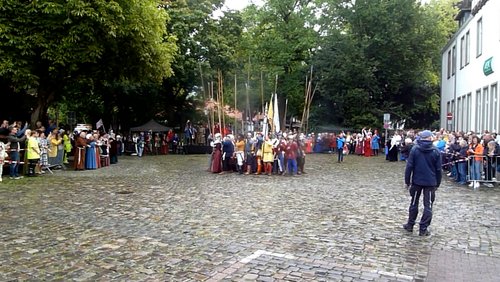 MNSTR.TV blickt auf 800 Jahre Hamm zurück