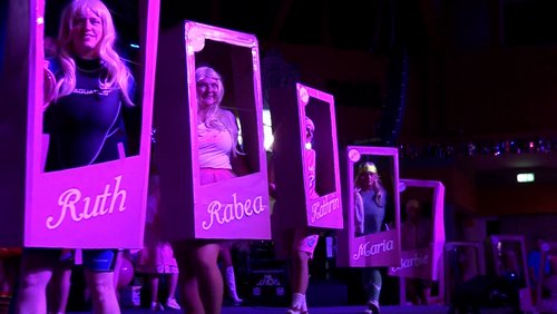 SÄLZER.TV: Frauenkarneval in Salzkotten, Rathaussturm, Karnevalsumzug in Scharmede
