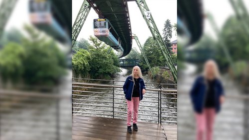 Angelika Pauly: "Die gute alte Schwebebahn"