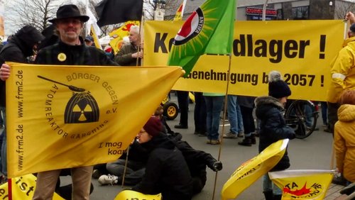 MNSTR.TV: Schlacht von Brooklyn, Oktoberfest-Attentat, Castortransporte