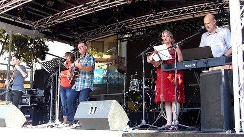 Gottesdienst auf dem Stadtfest in Leichlingen 2023