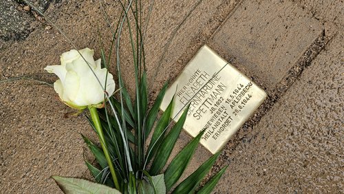 Tag der offenen Tür am Berufskolleg der Stadt Bottrop, Stolperstein