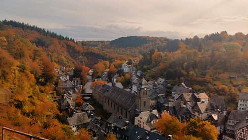 Monschau und Aachen-Kornelimünster