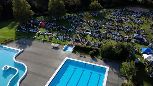 SÄLZER.TV: Thüler Denkmäler erzählen, Bauprojekte der Franziskanerinnen, Trödelmarkt in Freibad Salzkotten