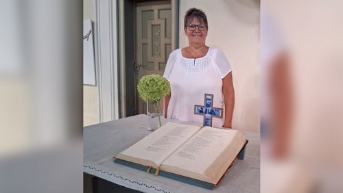 Im Glashaus: Dorothee Ströhmann, Prädikantin Ev. Kirchengemeinde Oestrich-Dröschede