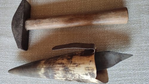 Do biste platt 839: Kloss un Keyl (Klotz und Keil)