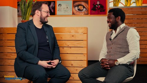 ON SCREEN:"Hör mir zu!" – Slam-Show beim Bielefelder Jugendring e. V. (Teil 6)