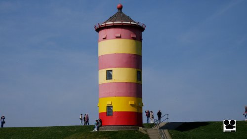 Der Bunte und der Riese - Turmgeflüster an der Nordsee