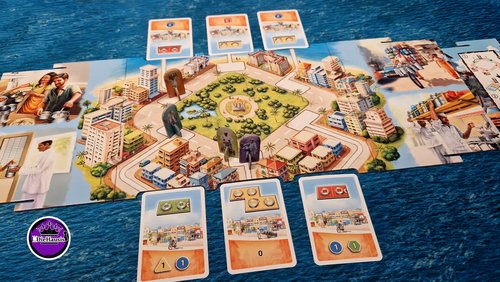 DieHausis unterwegs - DEIN REGAL: Ulrich Fonrobert von "Queen Games" über seine Brettspielsammlung