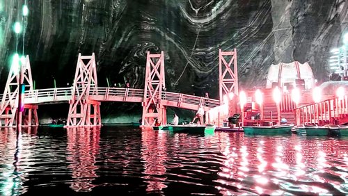 Cleopatra Valentina Perepelita: Rumänien - Das Salzbergwerk Turda 