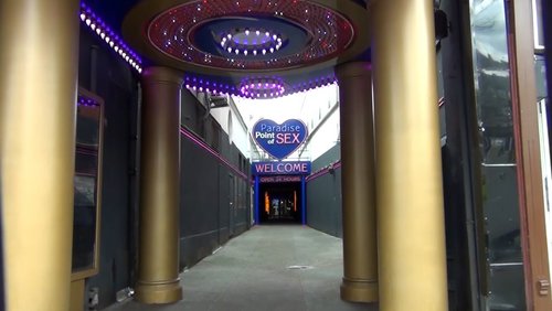 Auf der Hamburger Reeperbahn