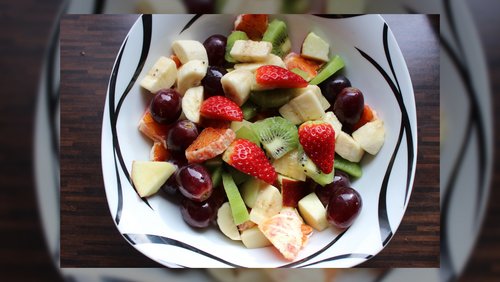 Music around topics: Obstsalat