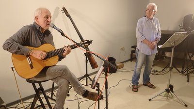 DO-MU-KU-MA: Hallelujah & Schalom - Konzert mit Lutz Debus und Holger Jenrich