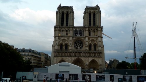 MNSTR.TV: Notre-Dame de Paris, Wilhelm-Morgner-Preis 2025