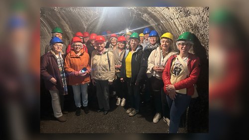 Zwischen Himmel und Erde: Ehrenamtlicher Dienst "Continue" in Iserlohn, Besuch im Luftschutzstollen Altstadt