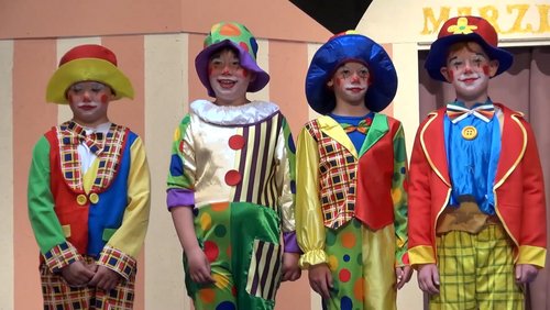 SÄLZER.TV: Wohnmobilstellplatz, Theaterstück "Der verhexte Zirkus", Schützenfest Mantinghausen Rebbeke