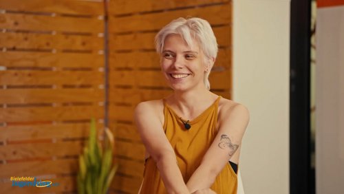 ON SCREEN: Unsere Sicht der Dinge - Hör mir zu! - Queer-Special