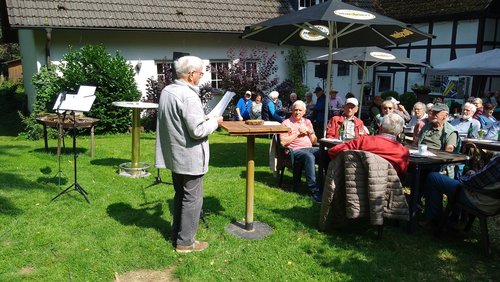 Do biste platt 849: Niu "Op de Bäomerg" taum 5ten