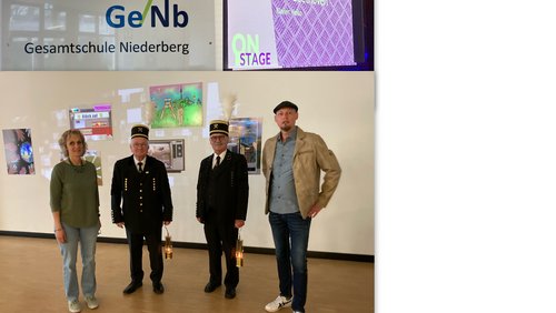 "On Stage 2024" - Kunstprojekt-Präsentation an der Gesamtschule Niederberg in Neukirchen Vluyn