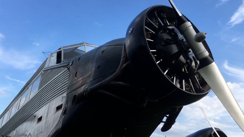 Tante Ju trifft Oldies - Flughafen Kurtekotten