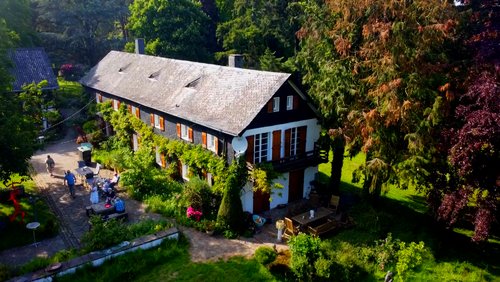 Künstlerkanal Rheinland: Skulpturenausstellung im "Katharinenhof Bonn", Künstlerforum Bonn