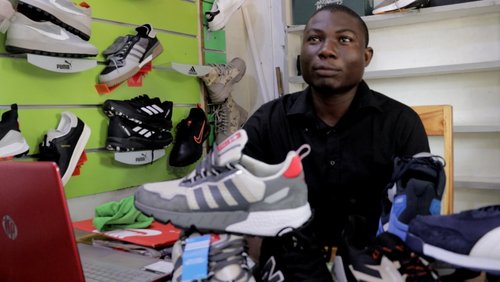 Shoe 4 YOU, Schuhfirma aus Togo