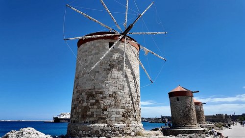 Anna und Olli reisen - Rhodos Stadt: So schön ist die Altstadt von Rhodos! | Rundgang & Tipps