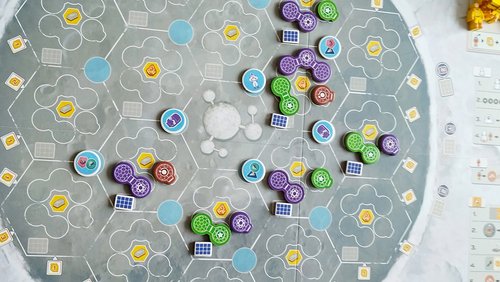 Brettspiel Teddy: Was kam auf den Teddytisch? - Neue Ufer, Mondbasis Shackleton, Skara Brae