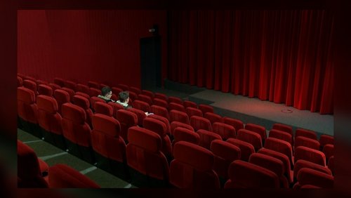 Das Cineastische Quartett: Unfamiliar, The Drama, Der Astronaut