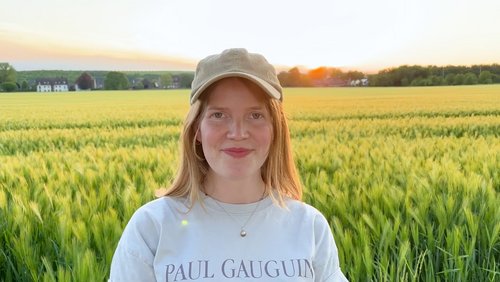 75 Jahre Grundgesetz: Wofür bist du dankbar? | Camilla Pahmeyer