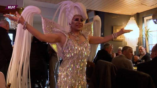 Nahaufnahme: Zwischen den Rollen - "Antonella Rossi", Drag-Queen