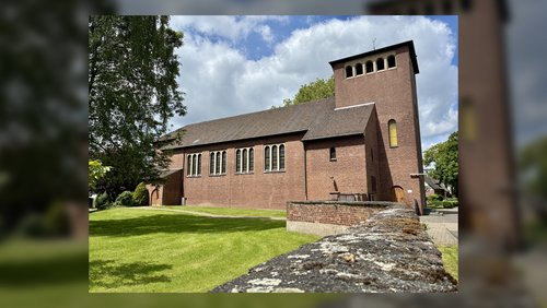 Bürgerradio Meerbeck-Hochstraß: Pfarrer Bernhard Lauer, Pfarrkirche St. Barbara