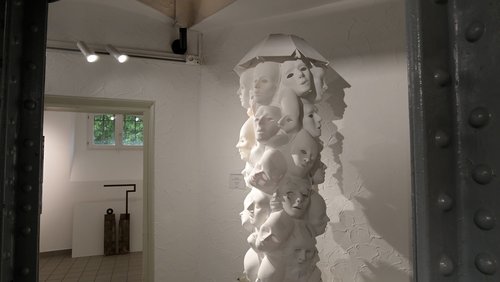 Ausstellung "ANSICHT.sachen" 2023 im Wasserturm Wesel