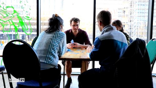 Spieletreff Demokratiebildung im "Grünen Würfel" in Bielefeld
