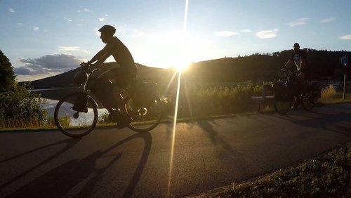 SÄLZER.TV: Bayer 04 Leverkusen ist Fußballmeister 2024, Demo für Vielfalt, Biker auf Tournee