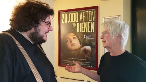 Erstkontakt: Wilda feiert ihren 20. - Der Film