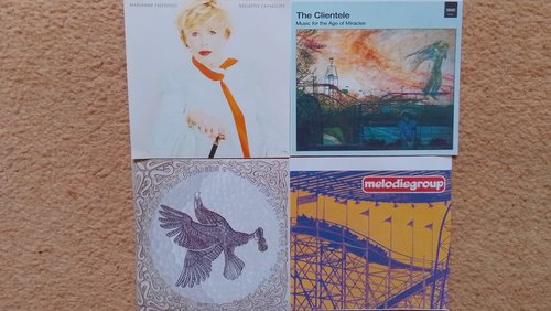 Querbeet: The Clientele, Ultravox, James Yorkston