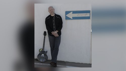 DunkelWeiss: Zepp Oberpichler, Musiker und Autor aus Mülheim an der Ruhr