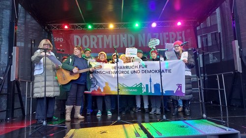 DO-MU-KU-MA: Die "OMAs GEGEN RECHTS" in Dortmund