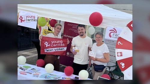 KREFELD MIX: Haarfarbe für einen Tag, Internationaler Tag der Roma, Erster Ehrentag in Krefeld