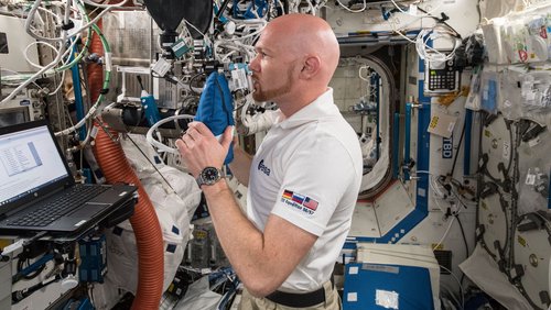 Alexander Gerst, Astronaut auf der Raumstation ISS im Interview mit Schülern