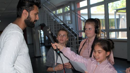 Rauchende Minderjährige, Fitness-Trend bei Jugendlichen, Markenkleidung