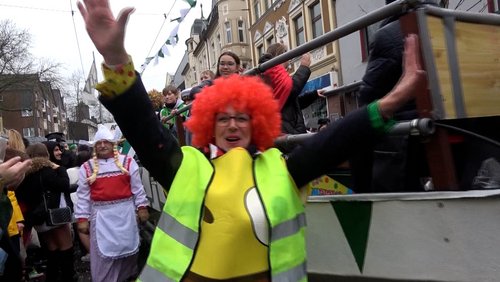 bochum-lokal: Rosenmontagszug in Bochum-Linden 2020