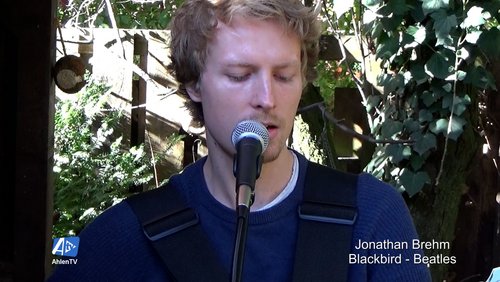AhlenTV: Jonathan Brehm, Musiker aus Münster - "Blackbird"