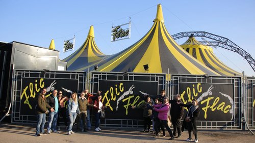 Flüchtlingshilfe Hafenschule Minden beim Circus Flic Flac