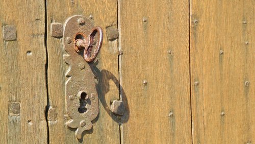 "Ganz schön ausgefeilt!" - Ausstellung in Velbert